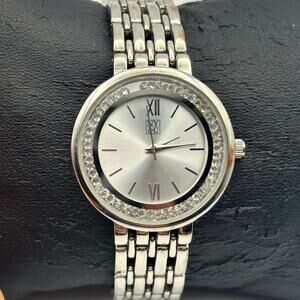NY&C Women’s Watch Silver-tone Crystal Bezel Working New Battery